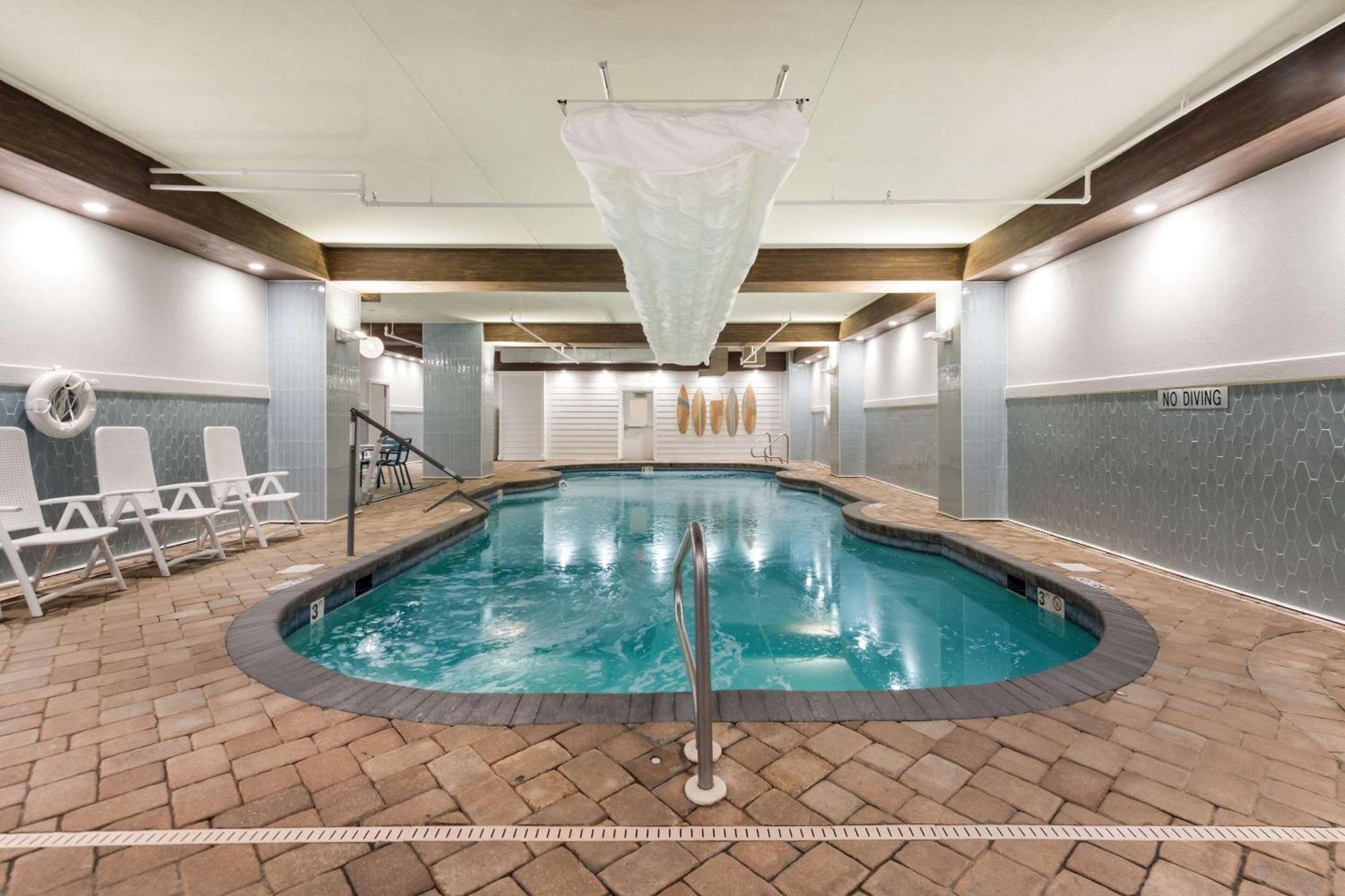 Country Inn & Suites By Radisson, Virginia Beach Oceanfront , Va ภายนอก รูปภาพ